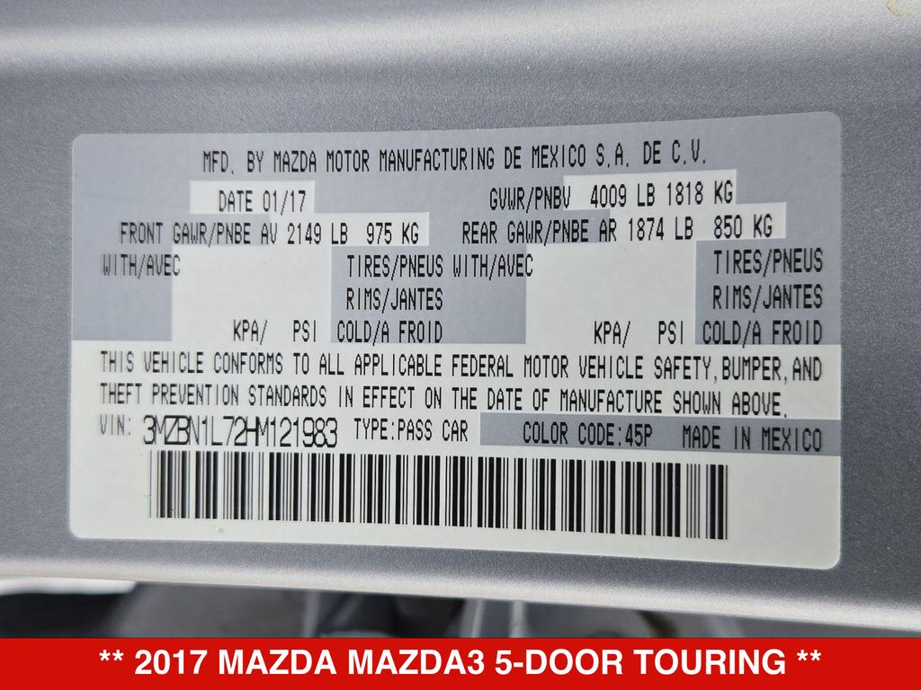 Thumbnail: 2017 Mazda Mazda3 - 20