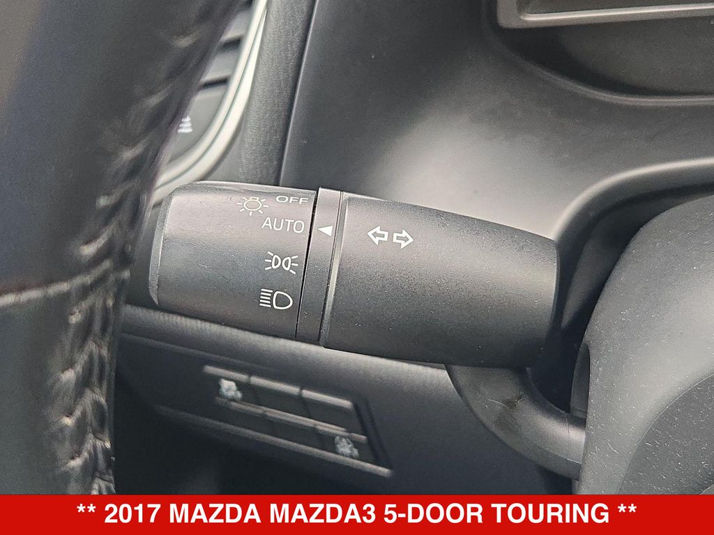 Thumbnail: 2017 Mazda Mazda3 - 29