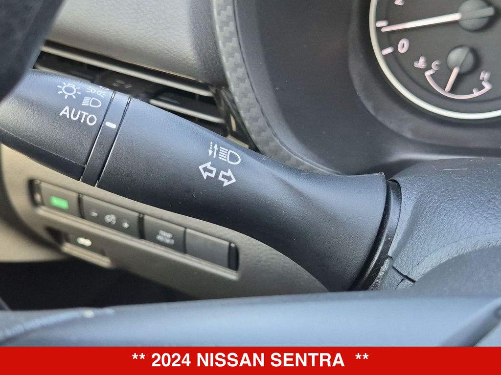 Thumbnail: 2024 Nissan Sentra - 29