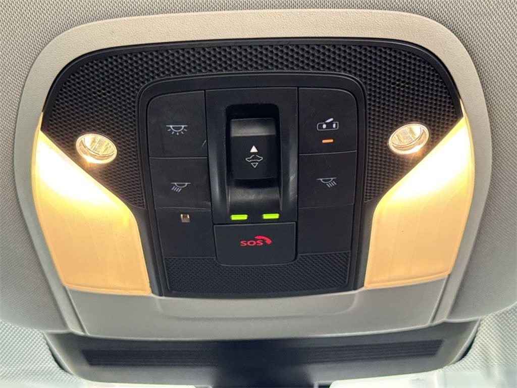 Thumbnail: 2023 INFINITI QX50 - 21