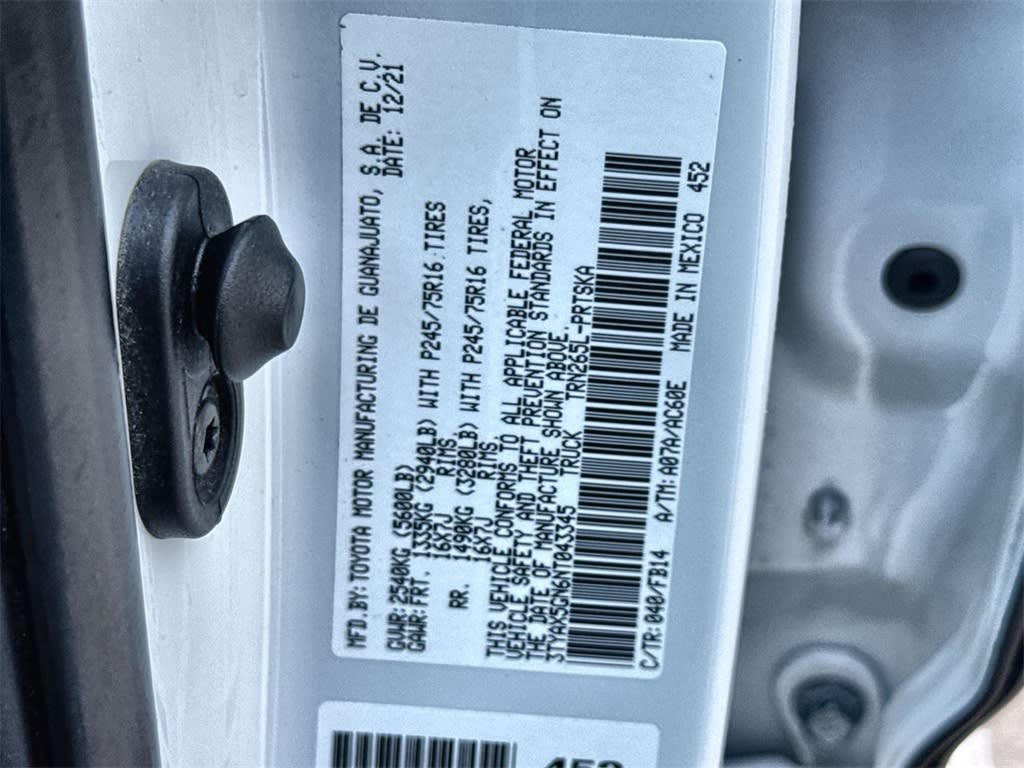 Thumbnail: 2022 Toyota Tacoma - 19