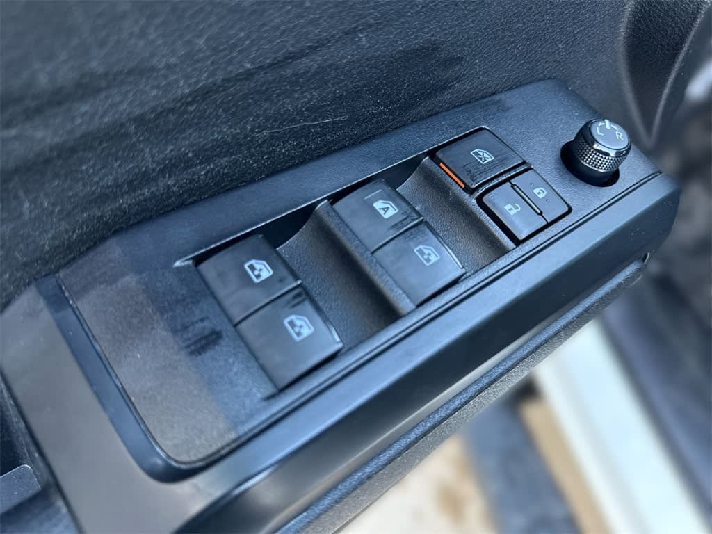 Thumbnail: 2022 Toyota Tacoma - 24