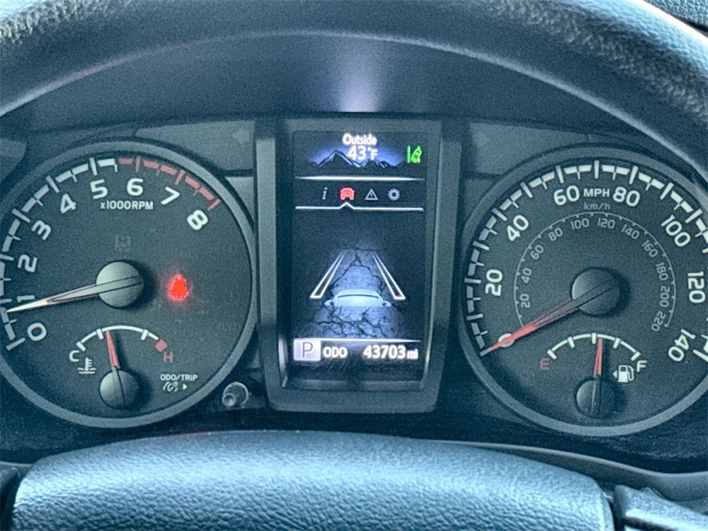 Thumbnail: 2022 Toyota Tacoma - 16