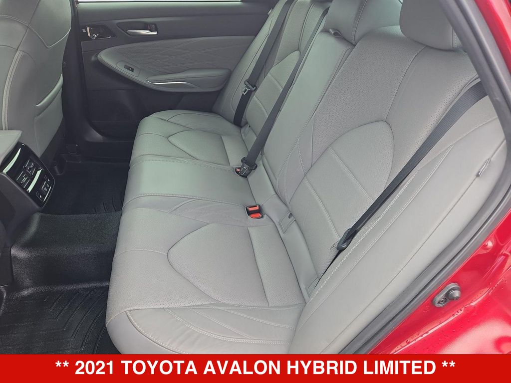 Thumbnail: 2021 Toyota Avalon - 26