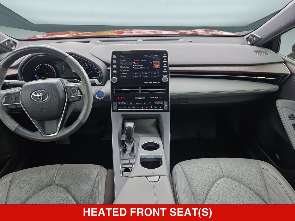 Thumbnail: 2021 Toyota Avalon - 10