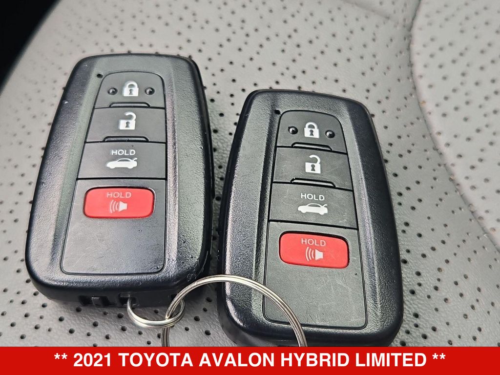 Thumbnail: 2021 Toyota Avalon - 19