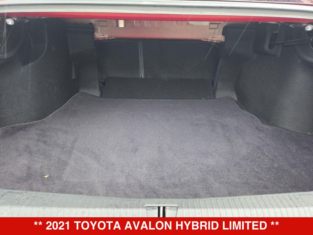 Thumbnail: 2021 Toyota Avalon - 18