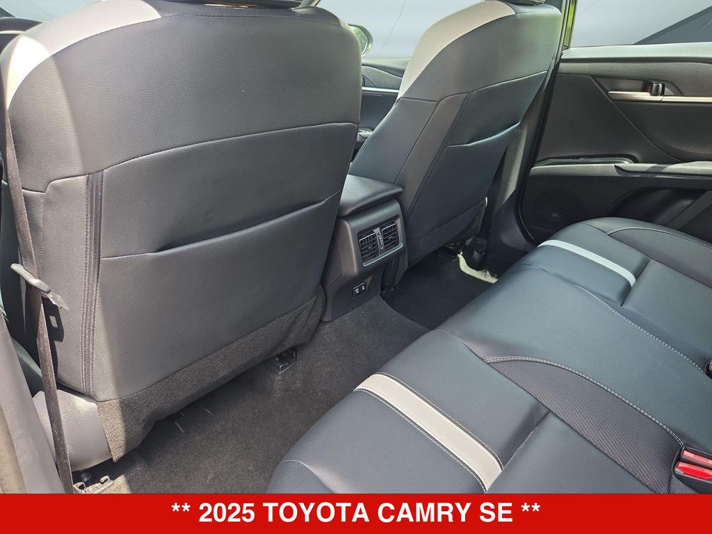 Thumbnail: 2025 Toyota Camry - 12