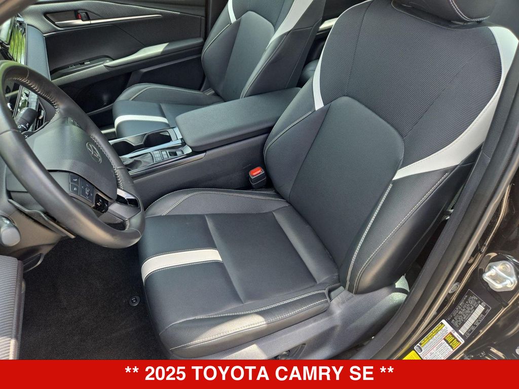 Thumbnail: 2025 Toyota Camry - 10