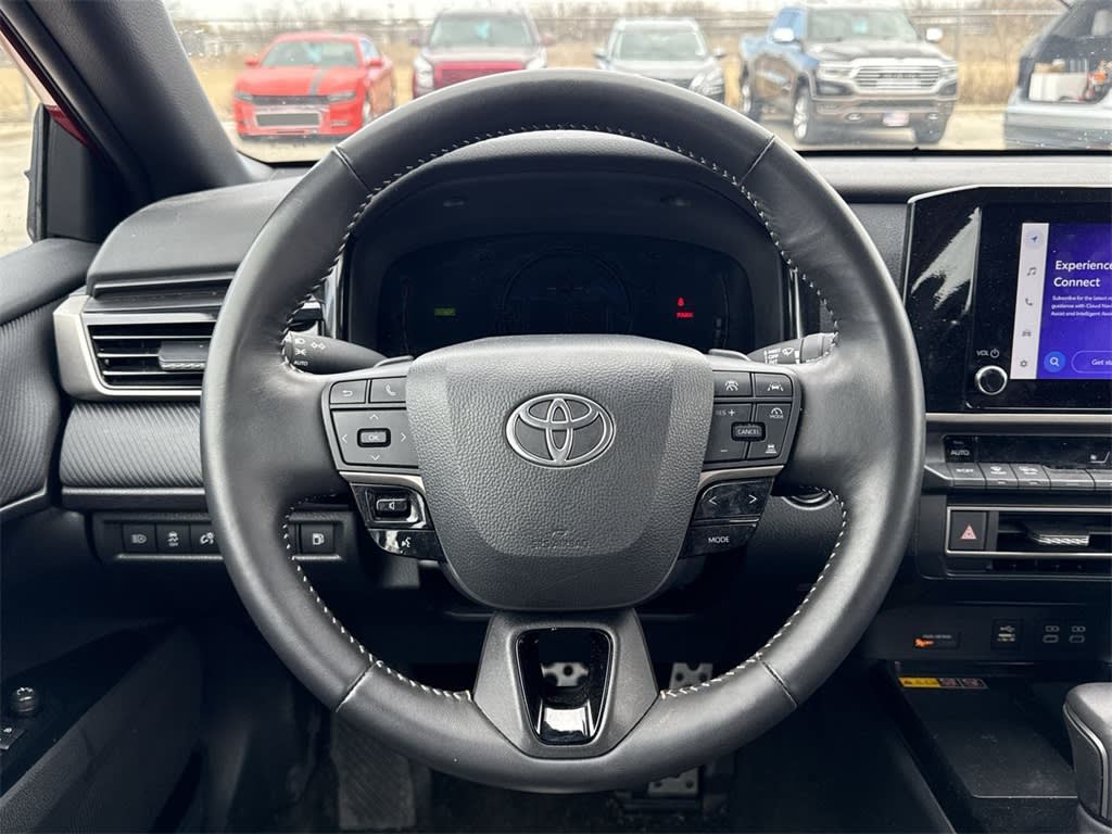 Thumbnail: 2025 Toyota Camry - 13