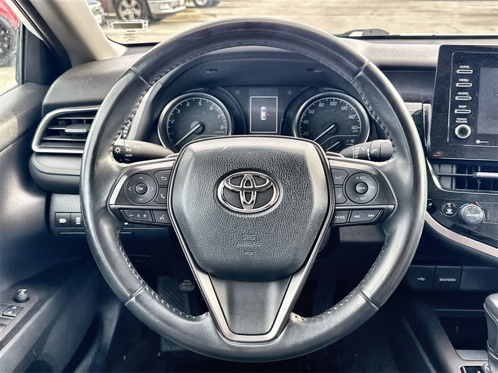 2022 Toyota Camry SE 12