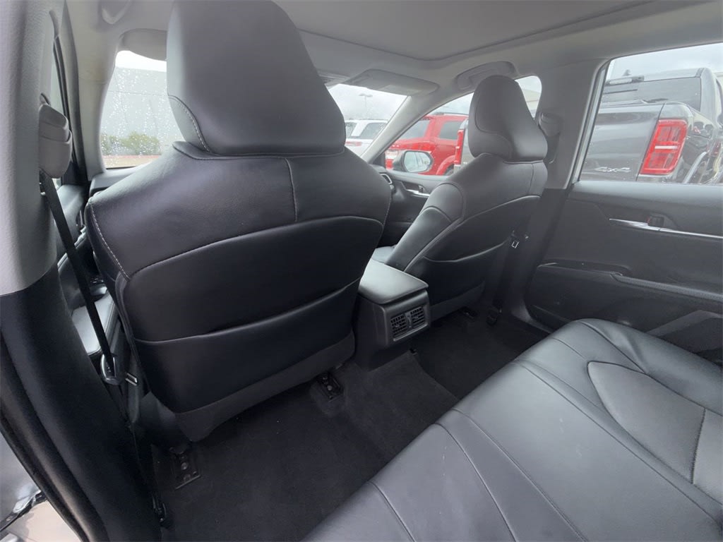 Thumbnail: 2020 Toyota Camry - 12