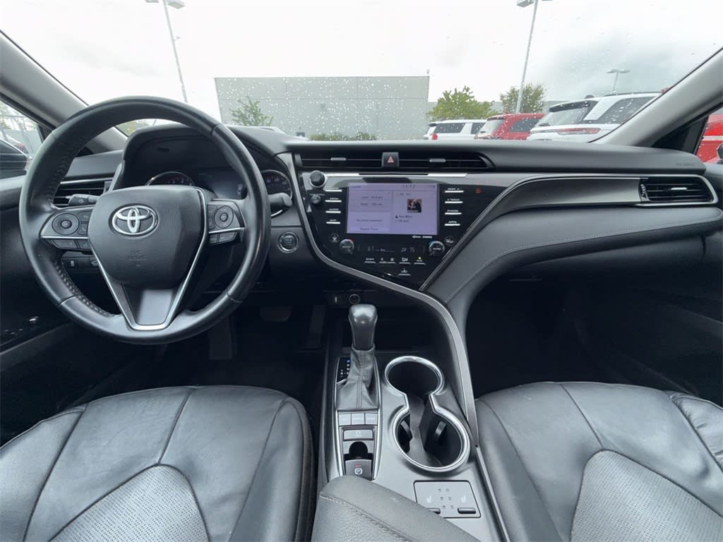 Thumbnail: 2020 Toyota Camry - 9