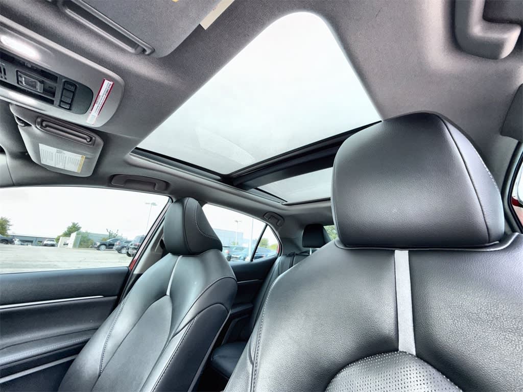 Thumbnail: 2022 Toyota Camry - 26