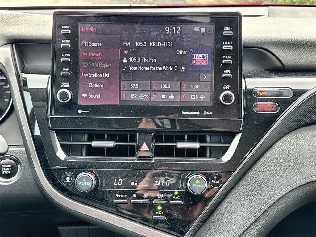 Thumbnail: 2022 Toyota Camry - 14