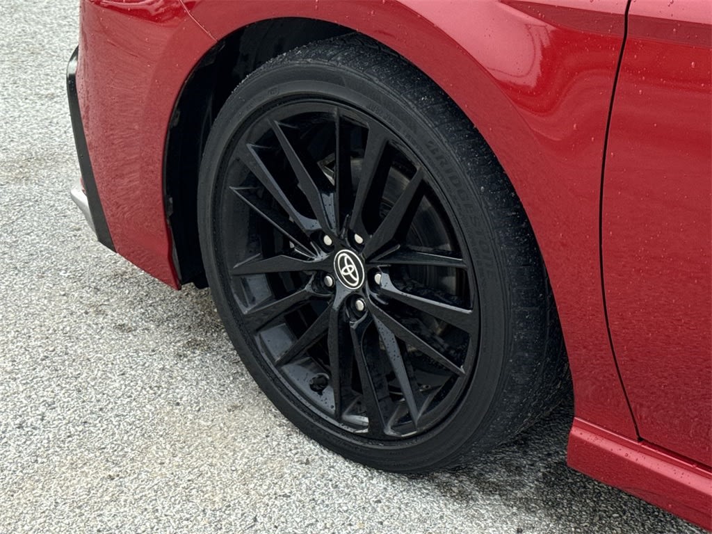 Thumbnail: 2022 Toyota Camry - 8