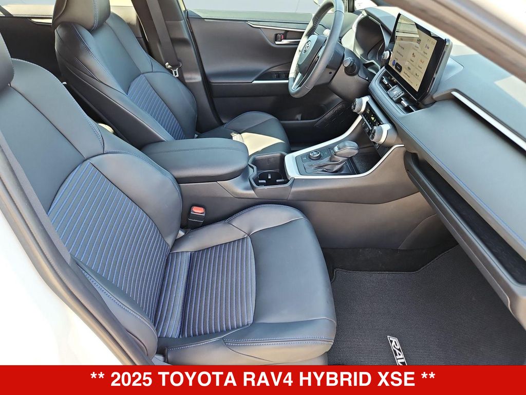 Thumbnail: 2025 Toyota RAV4 - 12