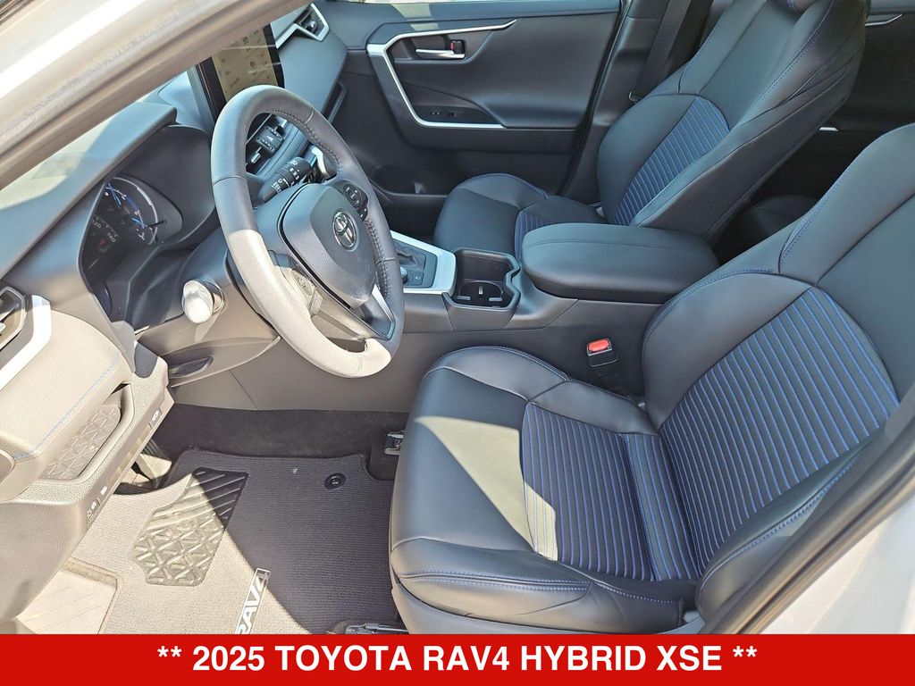 Thumbnail: 2025 Toyota RAV4 - 11
