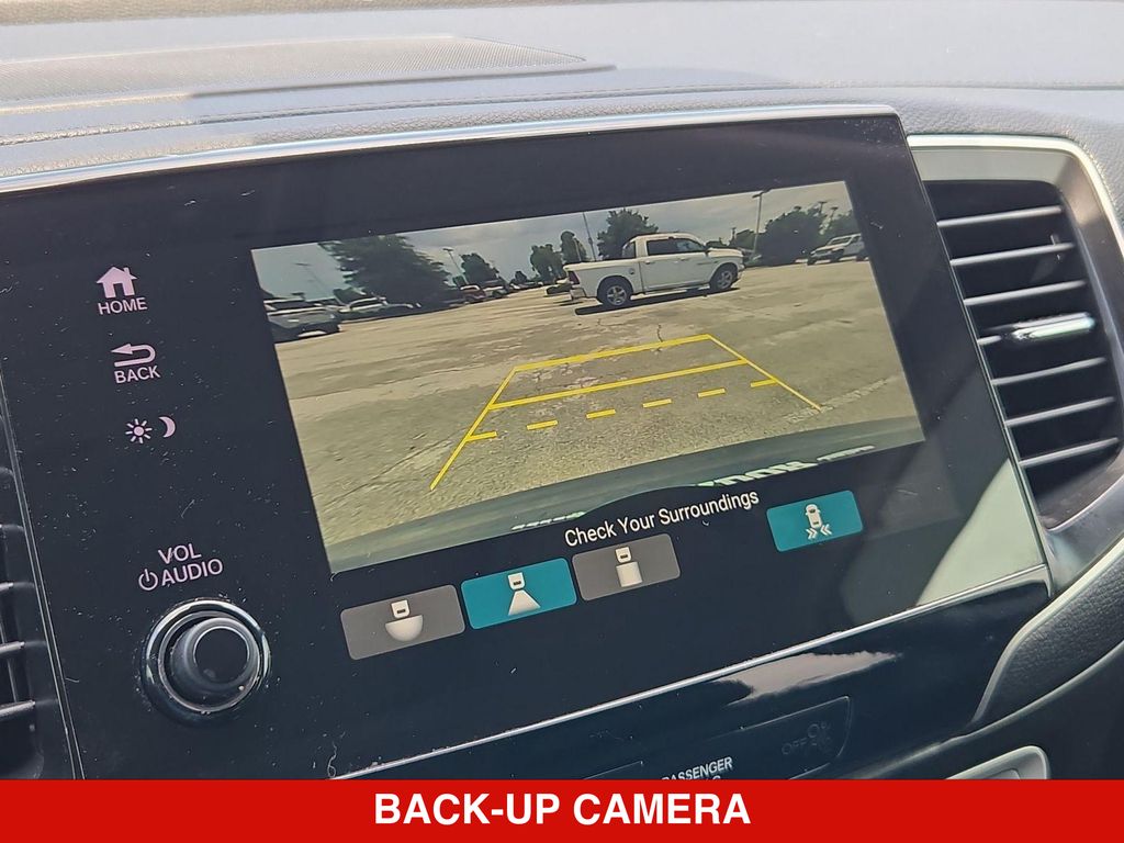 Thumbnail: 2020 Honda Pilot - 32