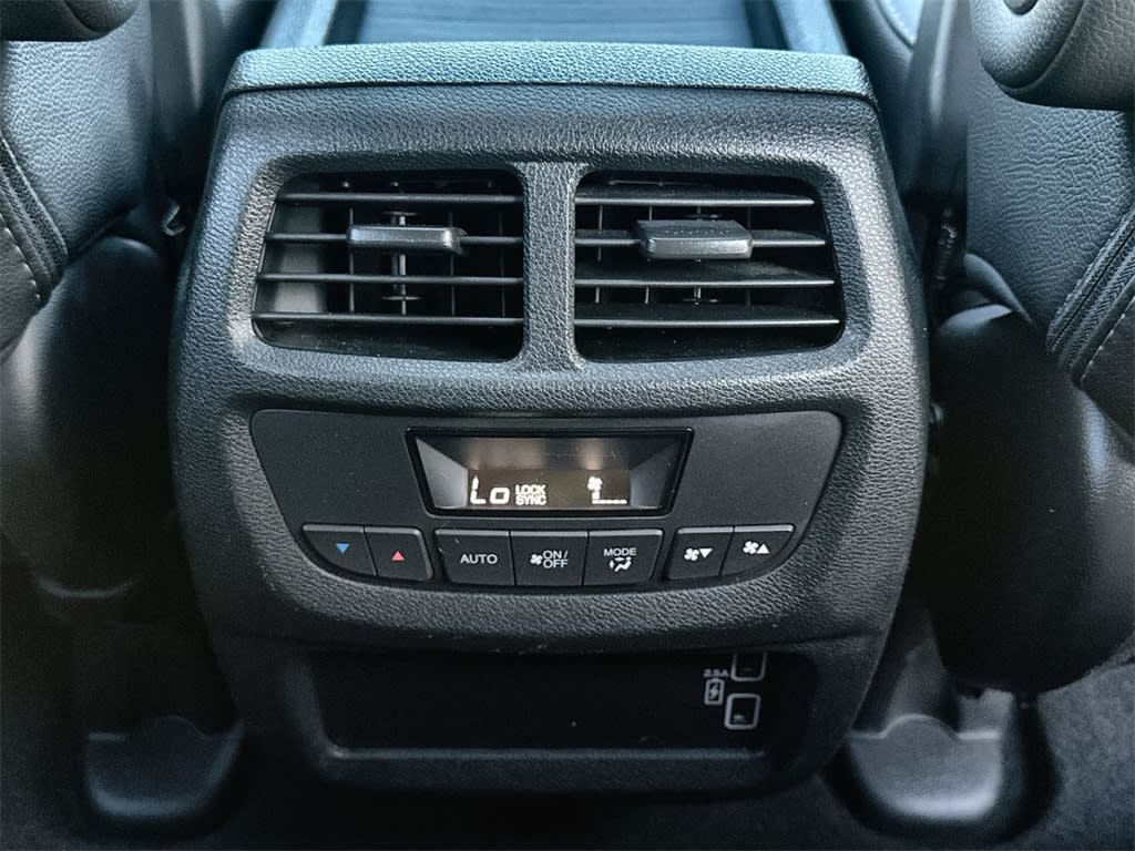 Thumbnail: 2022 Honda Pilot - 24