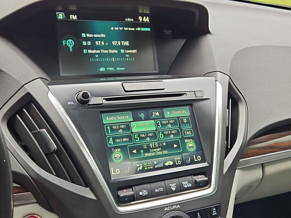 Thumbnail: 2016 Acura MDX - 14