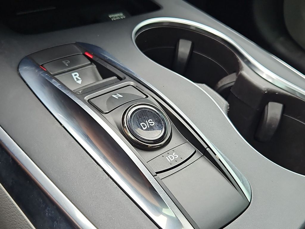 Thumbnail: 2016 Acura MDX - 38