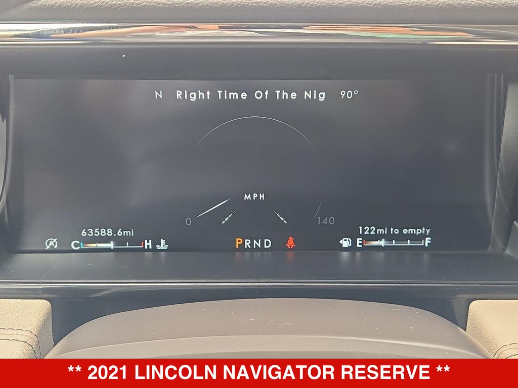 Thumbnail: 2021 Lincoln Navigator - 35