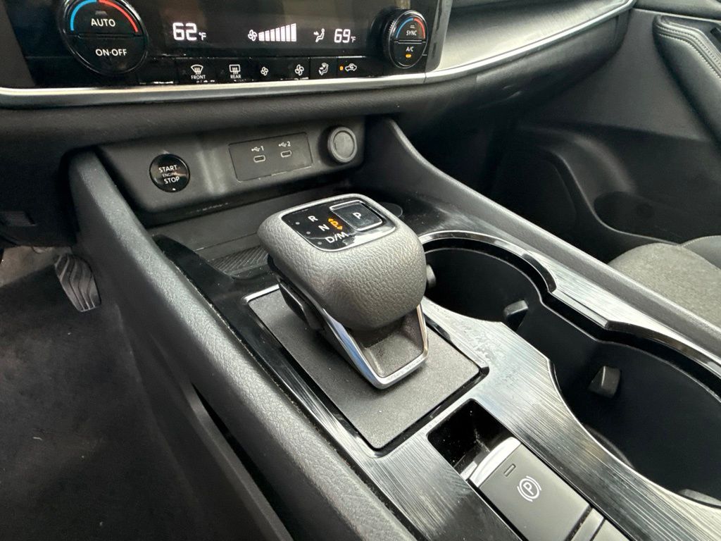 Thumbnail: 2024 Nissan Rogue - 9