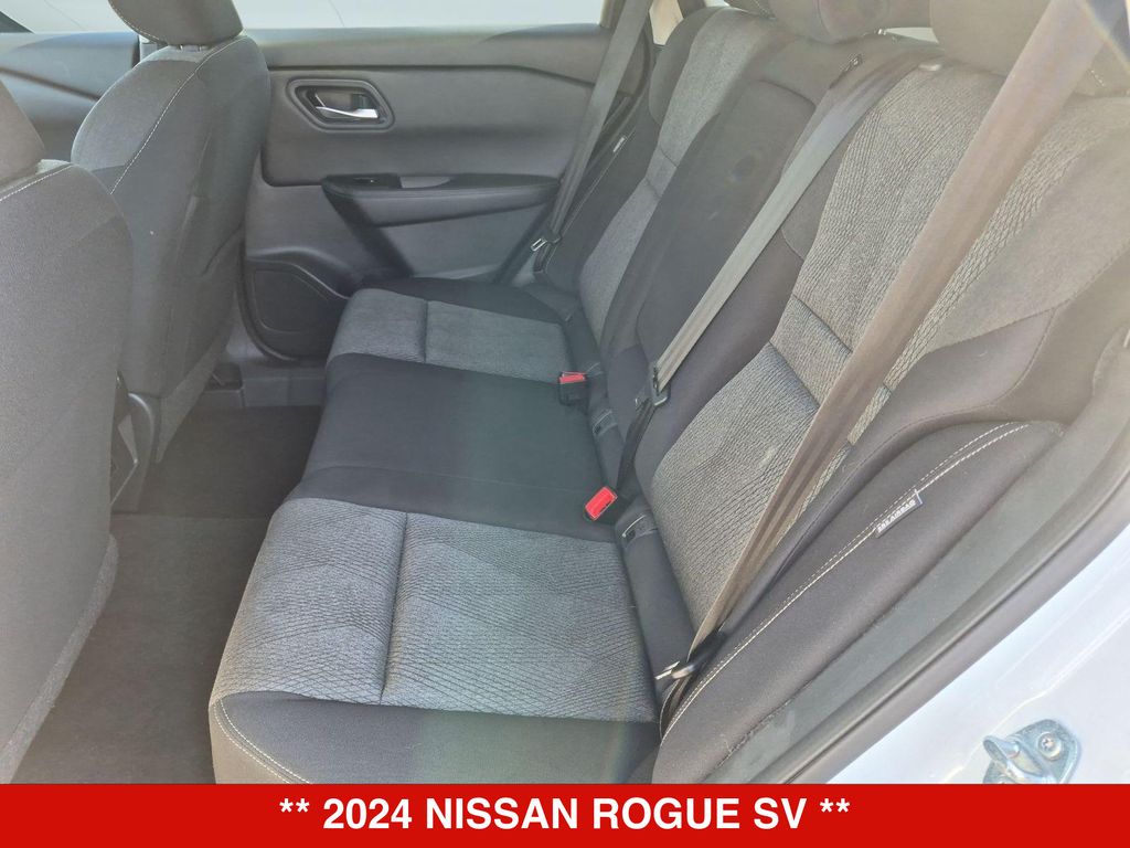 Thumbnail: 2024 Nissan Rogue - 13