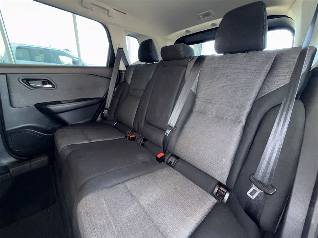 Thumbnail: 2023 Nissan Rogue - 20