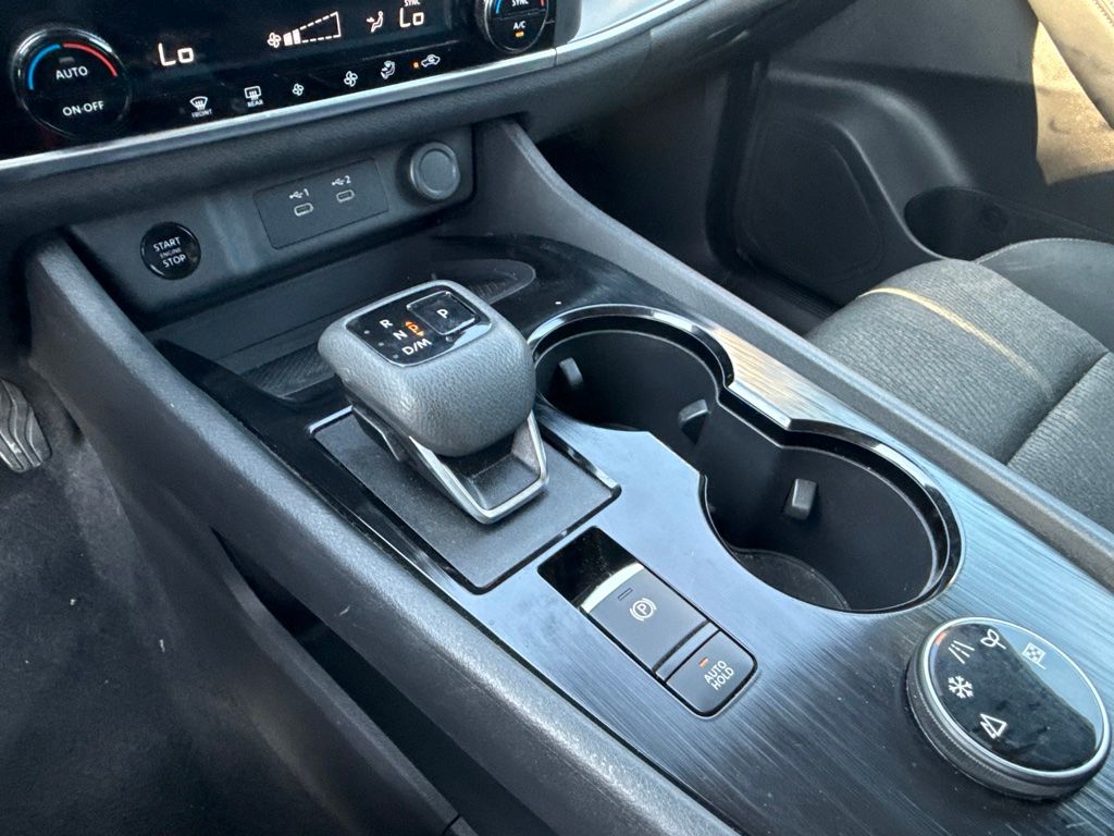 Thumbnail: 2025 Nissan Rogue - 11