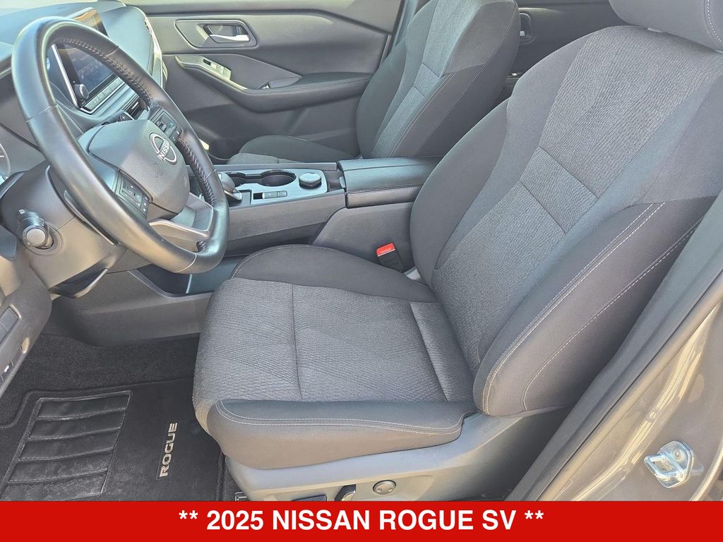 Thumbnail: 2025 Nissan Rogue - 11