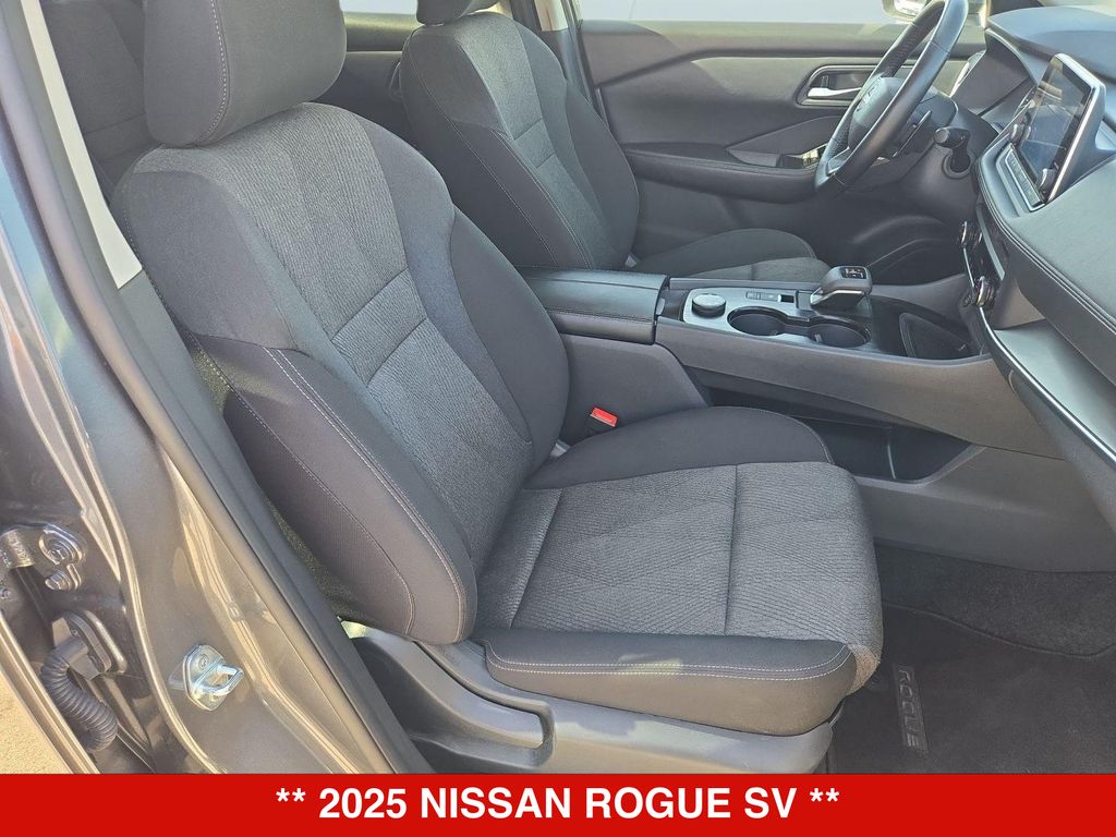 Thumbnail: 2025 Nissan Rogue - 28