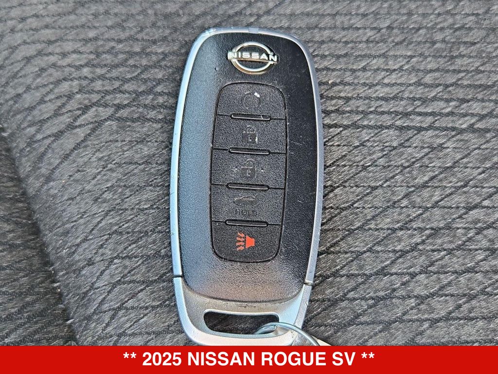 Thumbnail: 2025 Nissan Rogue - 20