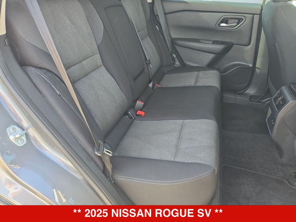 Thumbnail: 2025 Nissan Rogue - 27