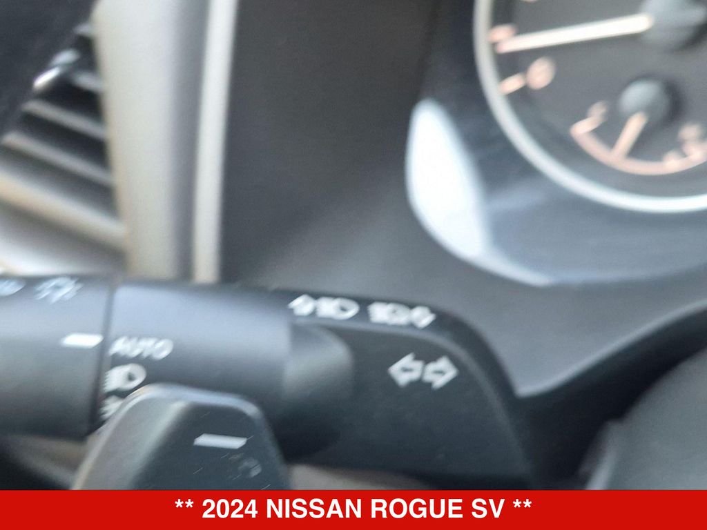 Thumbnail: 2024 Nissan Rogue - 15