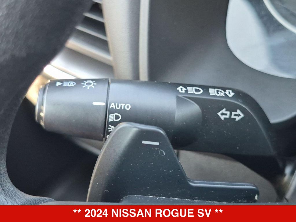 Thumbnail: 2024 Nissan Rogue - 13