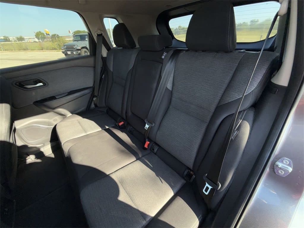 Thumbnail: 2023 Nissan Rogue - 20