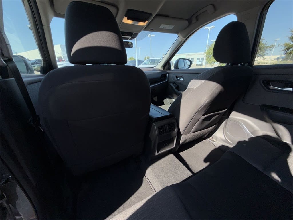 Thumbnail: 2023 Nissan Rogue - 12