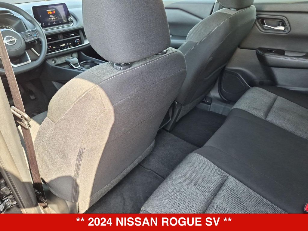 Thumbnail: 2024 Nissan Rogue - 12