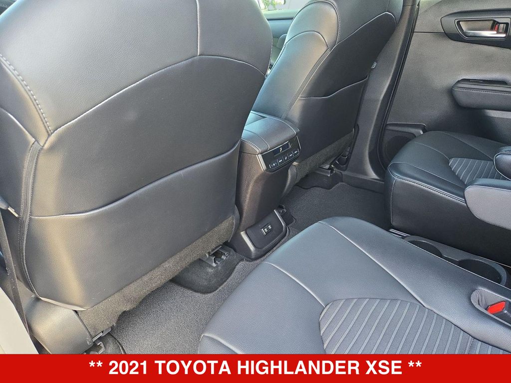 Thumbnail: 2021 Toyota Highlander - 13