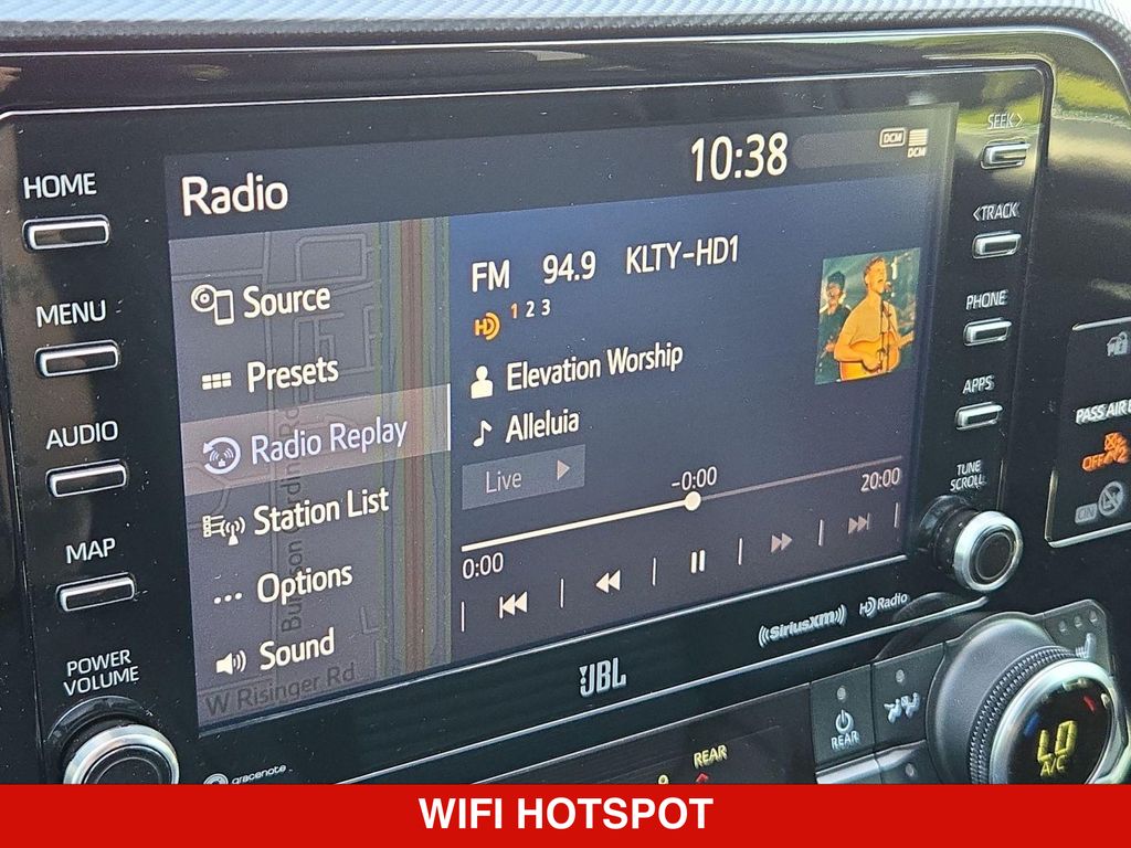 Thumbnail: 2021 Toyota Highlander - 15