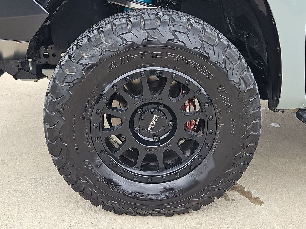 Thumbnail: 2021 Toyota Tundra - 8