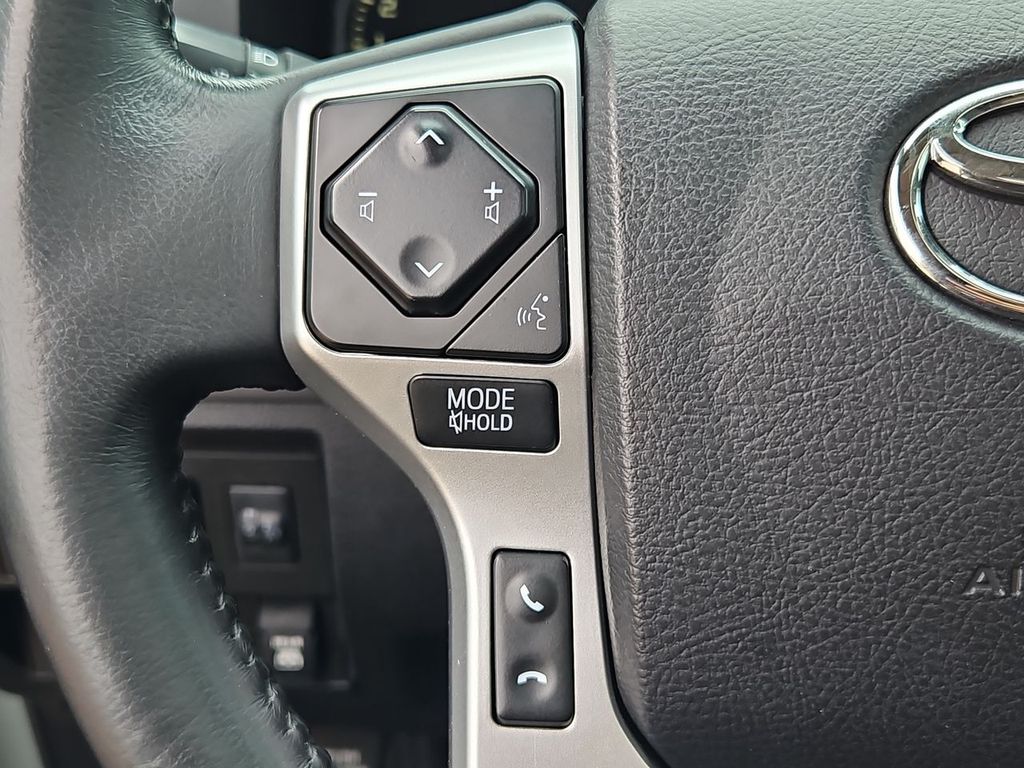 Thumbnail: 2021 Toyota Tundra - 32