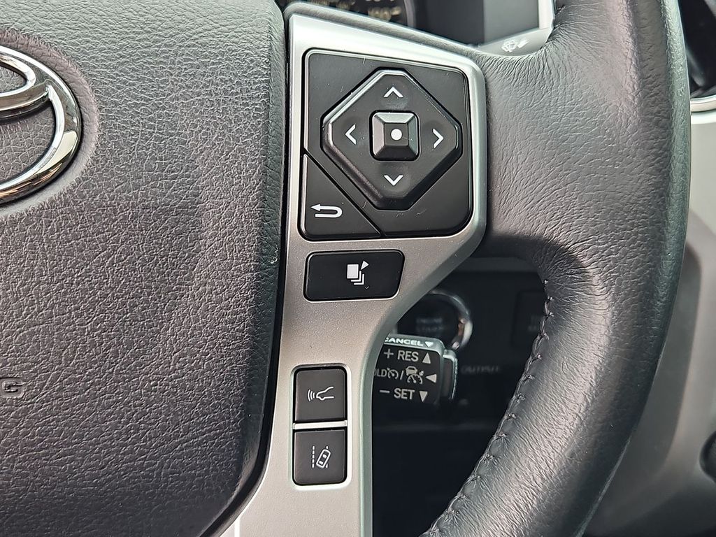 Thumbnail: 2021 Toyota Tundra - 33