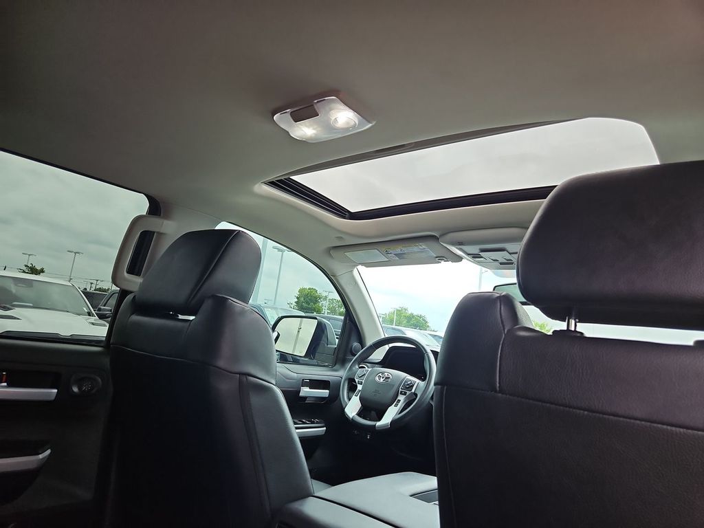 Thumbnail: 2021 Toyota Tundra - 30