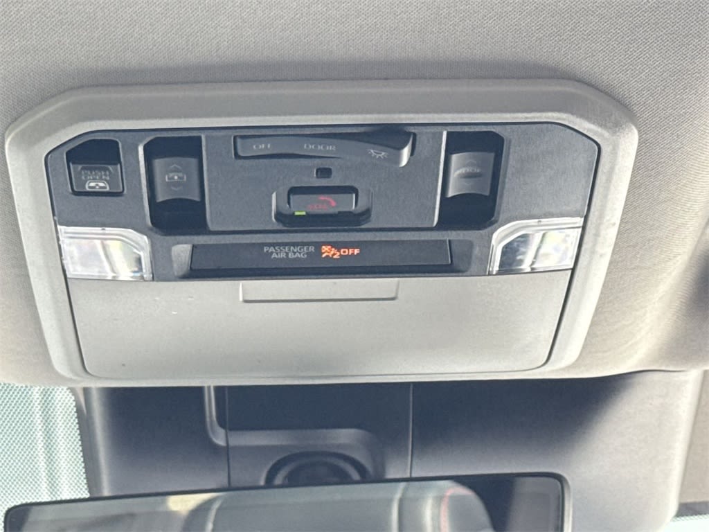 Thumbnail: 2022 Toyota Tundra - 22