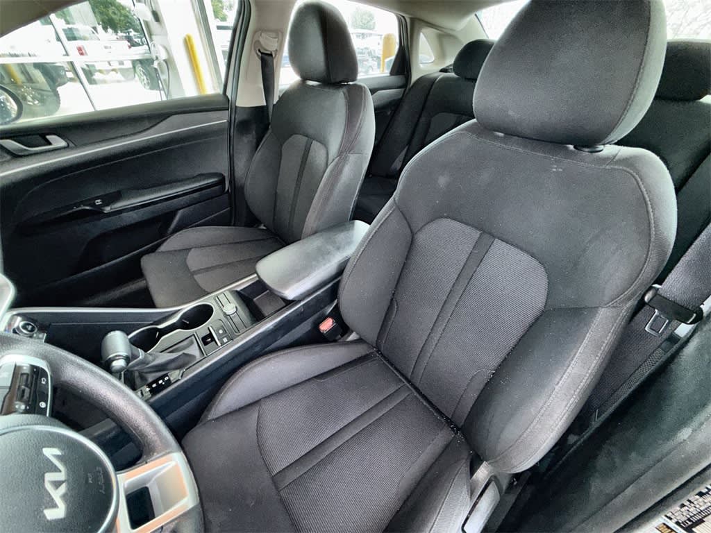 Thumbnail: 2023 Kia K5 - 10