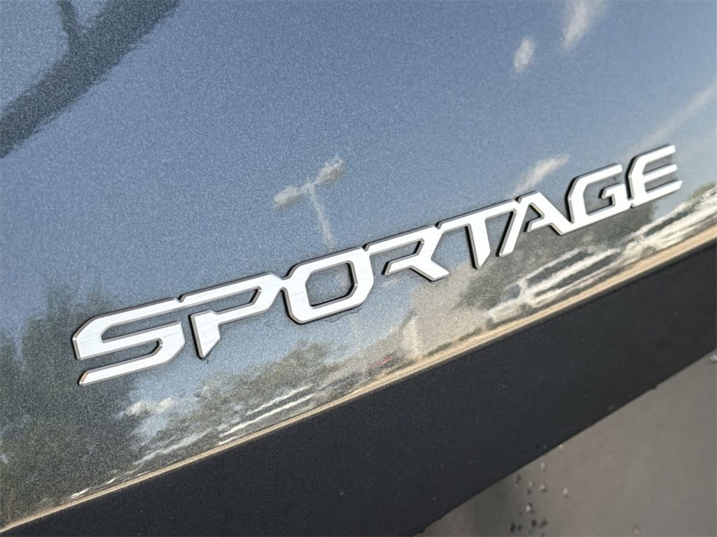 Thumbnail: 2024 Kia Sportage - 7