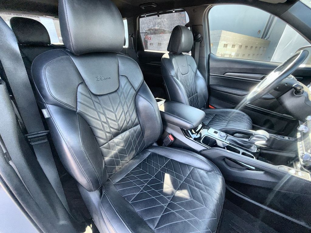 Thumbnail: 2023 Kia Telluride - 11